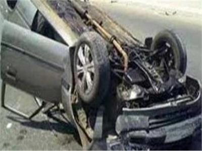 3 مصابات بحادث انقلاب سيارة ملاكي في بني سويف