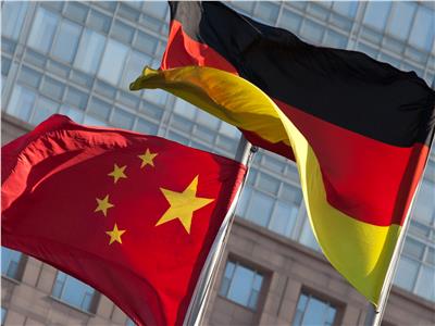 بين تشدد الخضر ولين الأشتراكي .. الحكومة الألمانية تبحث عن حل وسط للعلاقة مع الصين