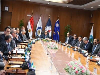 وزير البترول: 38% زيادة فى حجم أعمال شركة إنبي خارج مصر