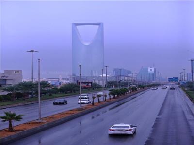 «سيول ورياح».. الدفاع المدني السعودي يحذر من أمطار رعدية على معظم مناطق المملكة