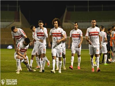 عقوبات مادية على لاعبي الزمالك بعد الخسارة من المصري 