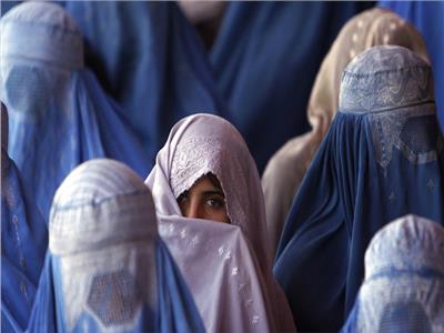 «التعاون الإسلامي» تعرب عن قلقها بسبب القيود على عمل المرأة بأفغانستان