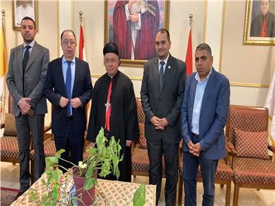 المصريين الأحرار يهنئ الزائر الرسولي للمارونية بعيد القيامة المجيد