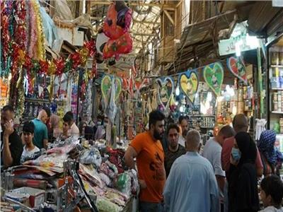 «عمان لم تنَم».. عيد الفطر ينعش الأسواق التجارية بالأردن