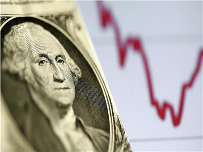 روسيا تكشف عن موعد نهاية استخدام الدولار عالميا