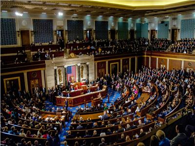 النواب الأمريكي يقر مشروع قانون الجمهوريين حول رفع سقف الدين العام 