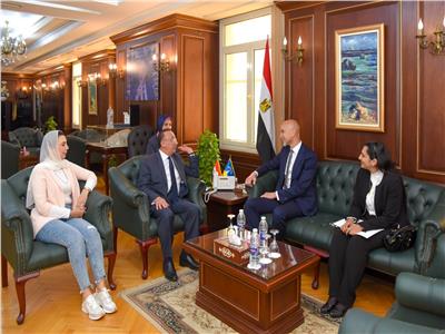 محافظ الإسكندرية يبحث مع قنصل عام فرنسا تعزيز سبل التعاون في كافة المجالات