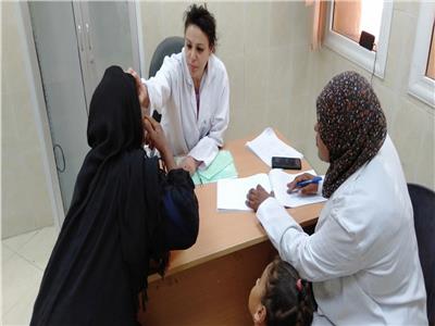 تقديم الخدمات الطبية المجانية لـ 4 آلاف مواطن بقرى سوهاج