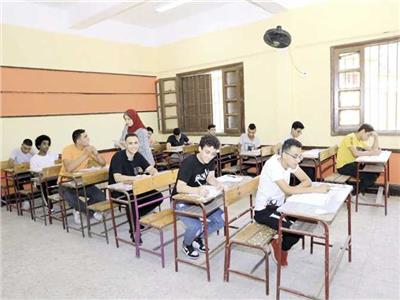 «التعليم» تصدر تعليمات للمديريات بشأن امتحانات التيرم الثاني لطلاب أولى وثانية ثانوي