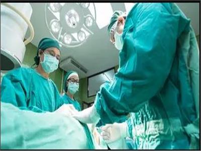فريق طبي في رمد شبين الكوم ينقذ عين مريض بجراحة دقيقة