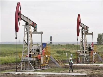 النفط يتجه لتسجيل أطول سلسلة خسائر أسبوعية في 2023