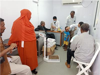 جامعة أسوان تنظم قافلة طبية لعلاج الأشقاء السودانيين بميناء قسطل  