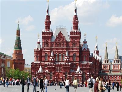 "الكرملين": التعدي على الممتلكات الروسية في الخارج غير مسموح به