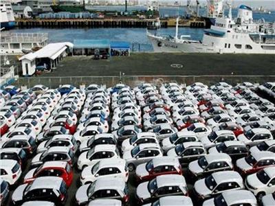 قرار منذ 25 سنة.. رئيس رابطة التجار يكشف سبب أزمة سوق السيارات في مصر