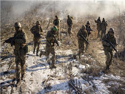 جنود كييف العائدون من باخموت يروون أهوال مواجهتهم للجيش الروسي