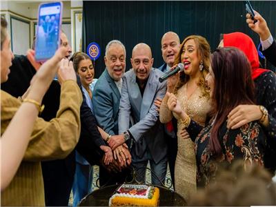 أبطال مسلسل ستهم يحتفلون بعيد ميلاد محمد عبد الحافظ | صور