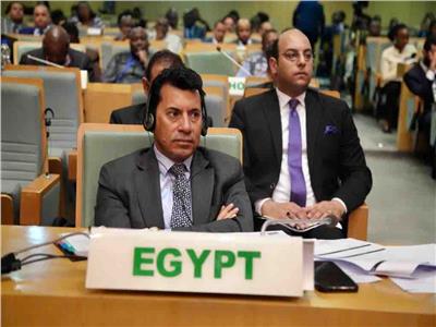 وزير الشباب يستعرض محاور الإستراتيجية الوطنية المصرية للرياضة