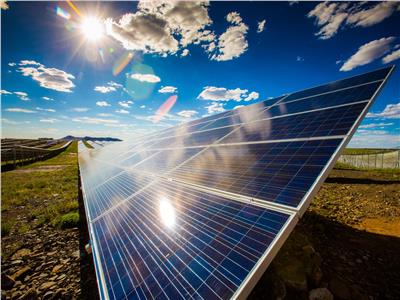 «الطاقة الشمسية».. الحل الأخضر لتوليد الكهرباء والتدفئة 