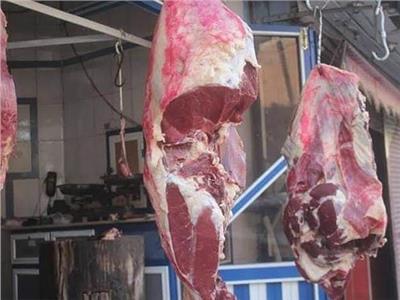 «القطعة بـ25 جنيهًا».. جزار يطلق مبادرة لتوفير اللحوم للمواطنين