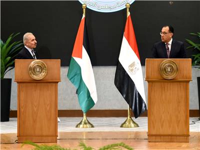 رئيس وزراء فلسطين: مصر حاضنة للقضية والمشهد بكامل تفاصيله     