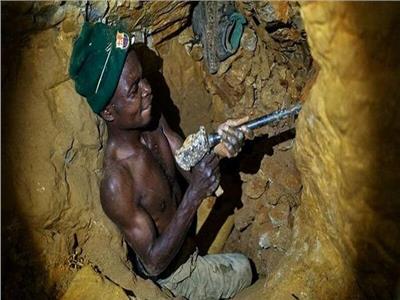 الكونغو تمنح شركة إماراتية حقوقاً حصرية لتصدير الذهب