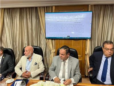 لجنة الضرائب والجمارك باتحاد الصناعات المصرية تعقد اجتماعها الرابع والعشرون