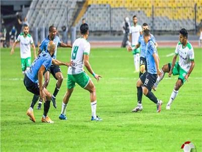 انطلاق مباراة غزل المحلة والمصري في الدوري 