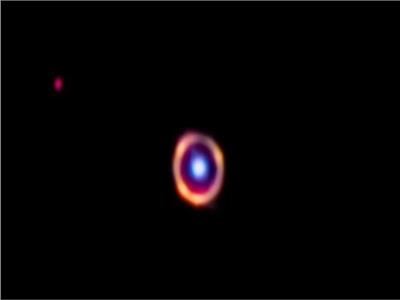 ​​تبعد 12 مليار سنة ضوئية.. تلسكوب جيمس ويب يكتشف جزيئات بعيدة في الكون 