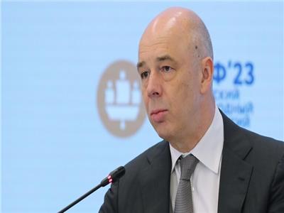 وزير المالية الروسي ينصح بحفظ المدخرات بالروبل