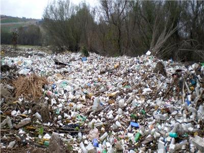 أسوان تدشن مبادرة للتوعية بخطورة استخدام البلاستيك 