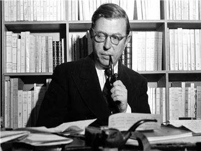 سارتر.. رفض جائزة نوبل وعشق «سيمون دي بوفوار»