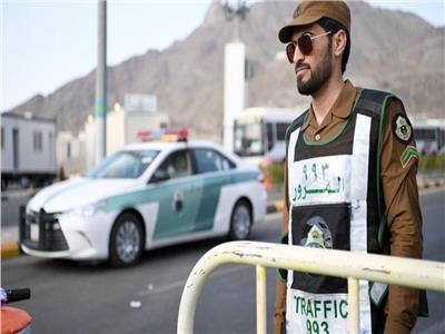 السعودية تبدأ منع دخول السيارات بدون تصريح لمكة والعقوبة ٦ شهور سجن