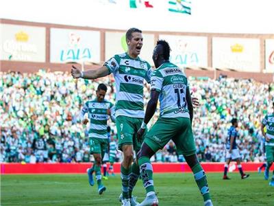 سانتوس لاجونا يحقق انتصاره الأول في الدوري المكسيكي