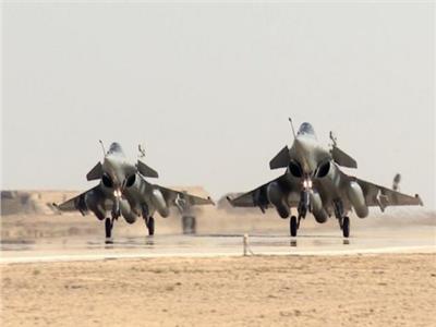 الهند تخطط لشراء طائرة «رافال» و3 غواصات «سكوربين» من فرنسا