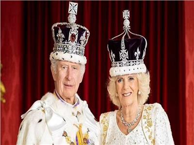 الملك تشارلز وكاميلا يردان على تهاني الشعب |صور