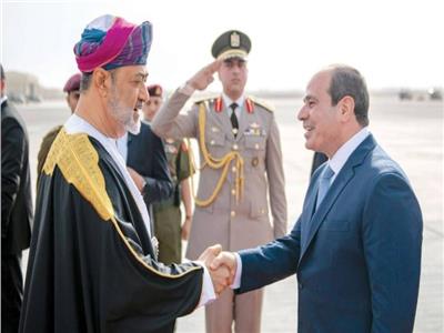 سلطنة عمان تثمن جهود الرئيس السيسي في عقد قمة دول جوار السودان