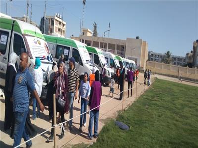 الصحة: قافلة شمال سيناء تستقبل 1615 مواطنا وتجري 81 جراحة خلال يومين