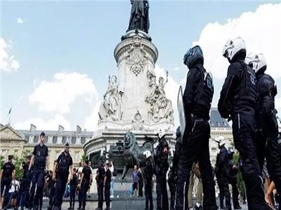حظر التظاهرات في فرنسا يشعل المعارضة.. والأمن: ليست المظاهرة ولكن العنف