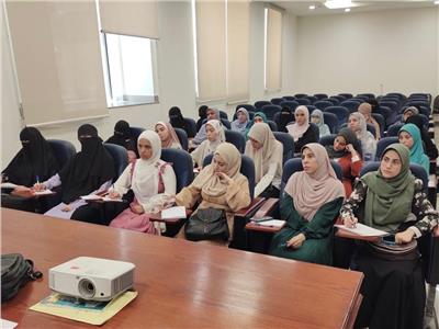 أكاديمية الأزهر تنظم دورة تدريبية لصناعة الفتوى لخريجات الشريعة بالقاهرة