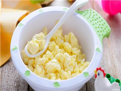 وصفة صفار البيض بالجبن للأطفال الرضّع