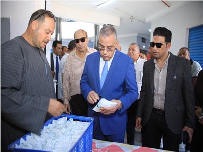 محافظ سوهاج يتفقد توسعات سوق مدينة ناصر الحضري الجديدة