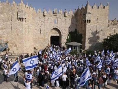 مسيرة استفزازية للمُستوطنين الإسرائيليين في القدس القديمة