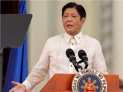 الرئيس الفلبيني يوافق على رفع حالة طوارئ المتعلقة بكورونا في أنحاء البلاد