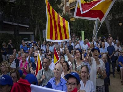 الإسبان يصوتون في انتخابات مبكرة قد تؤدي إلى عودة اليمين