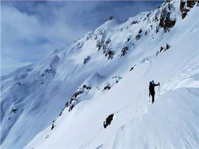 «فقد أثره عام 1986».. العثور على رفات متسلق في جبال الألب السويسرية 