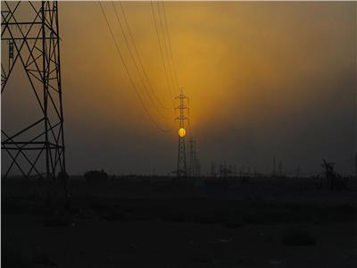 حريق يؤدي إلى انقطاع الكهرباء في جميع أنحاء العراق