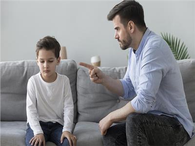 «يجب أن تخجل من نفسك» 9 أشياء لا تقلها لطفلك