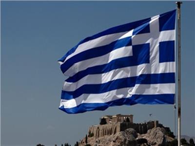 اليونان تقدم أسبوعا مجانيا للسياح الذين فروا إثر الحرائق