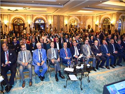 افتتاح الملتقى العربي الأول للمصارف ورجال الأعمال في بيروت