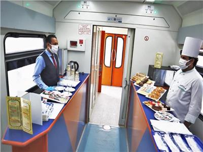 «النقل» تصدر بيانًا هامًا بشأن العاملين في هيئة السكك الحديدية| صور